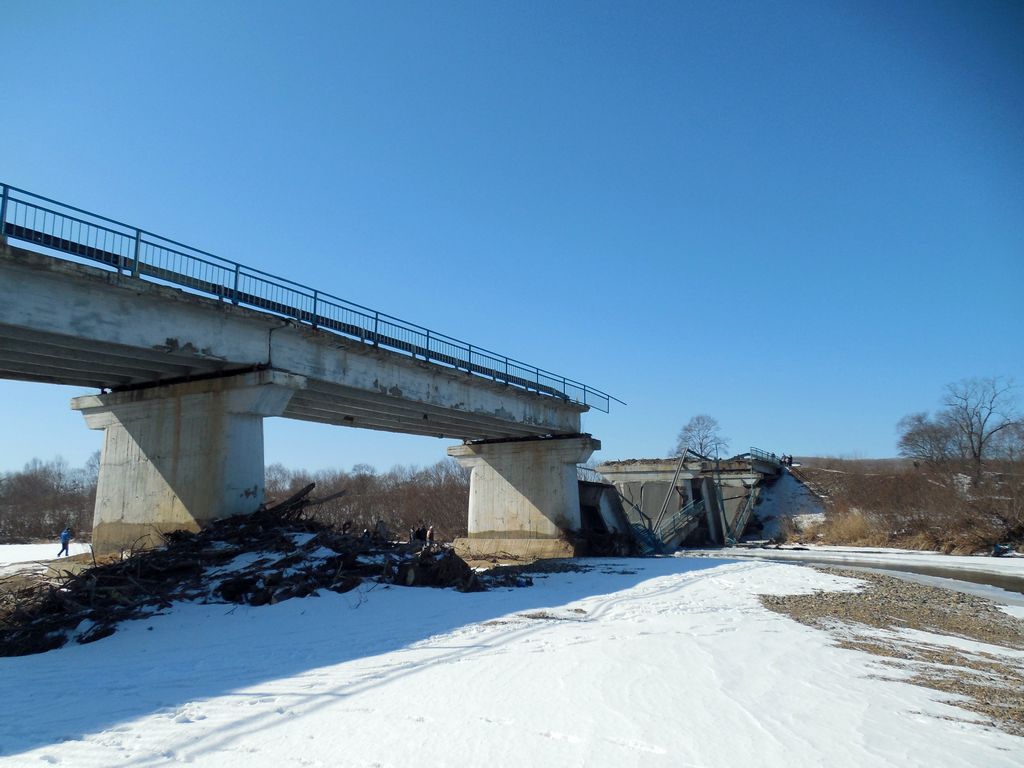 обрушение моста на трассе Владивосток Находка