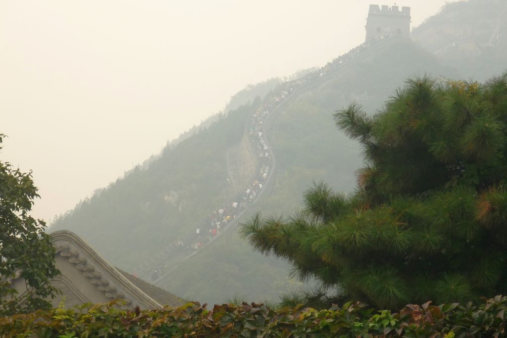 подъем на участок Китайской стены Бадалин