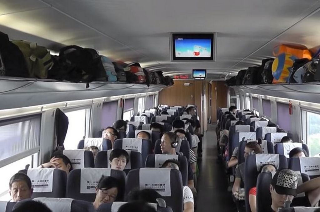 Второй класс в поезде Пекин Шанхай