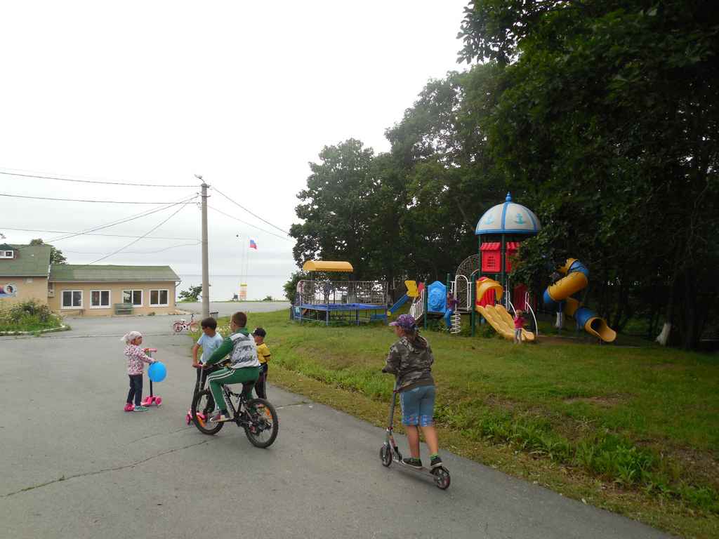 детская площадка на базе Зеленый мыс в Приисковом под Находкой